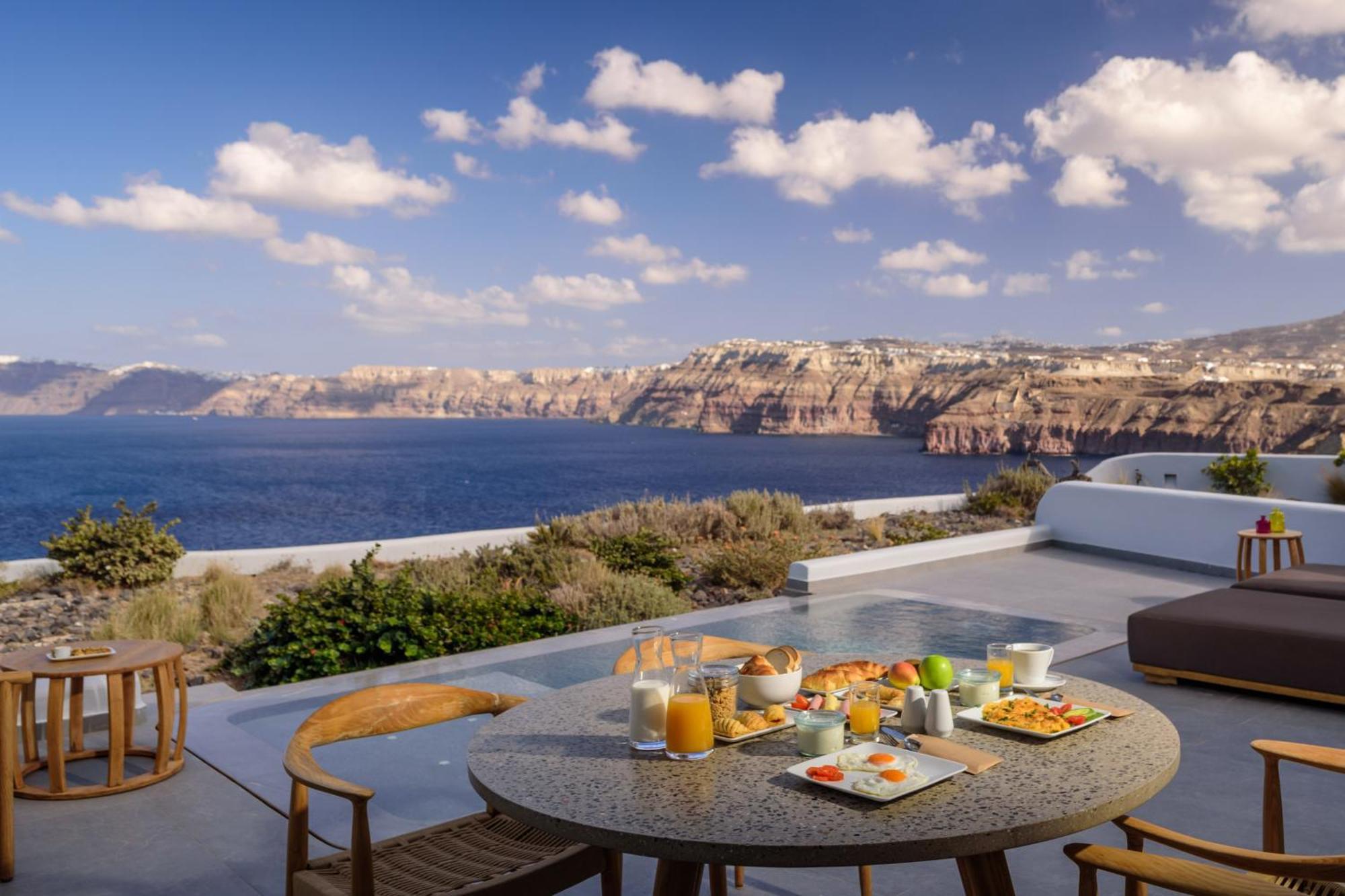 Neptune Luxury Suites Akrotiri  Exterior photo